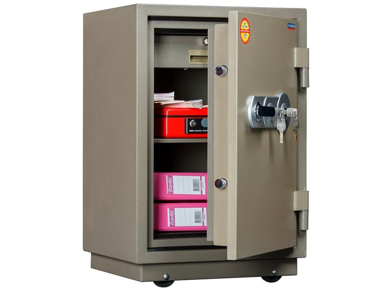 Огнестойкий сейф Valberg FRS-73.T-KL купить в Вологде