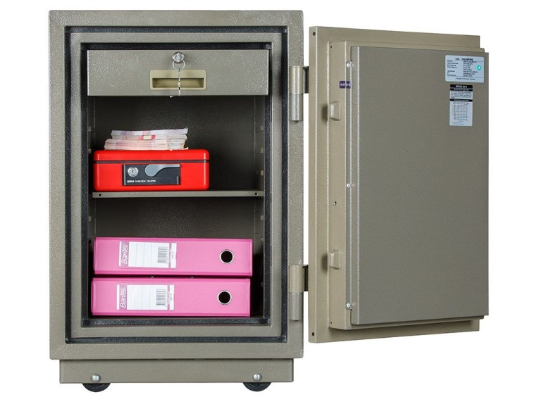 Огнестойкий сейф Valberg FRS-73.T-KL купить в Вологде