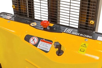 Штабелер электрический самоходный EST122 (1200 кг; 3 м; 24В / 105Ач) SMARTLIFT (SMART) купить в Вологде