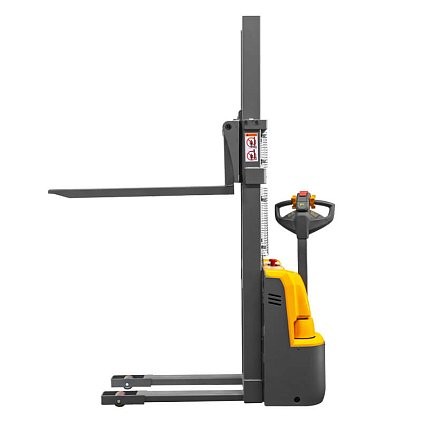 Штабелер электрический самоходный CDD15R-E (N) (1500 кг; 2,5 м; 24В / 105Ач) SMARTLIFT (SMART) купить в Вологде