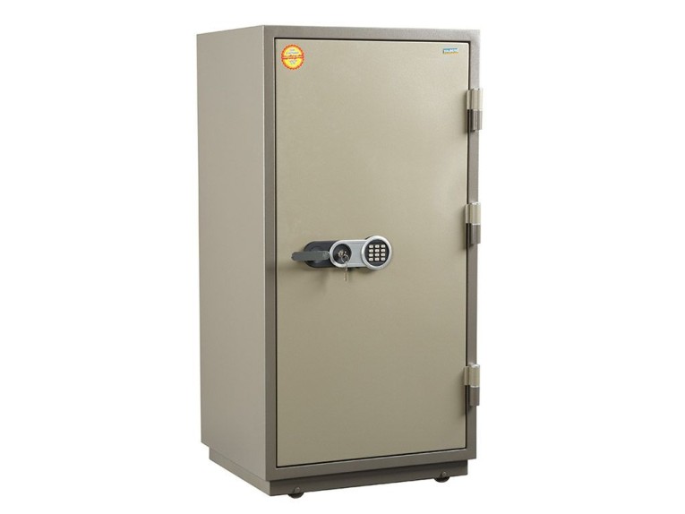 Огнестойкий сейф Valberg FRS-140.T-EL купить в Вологде