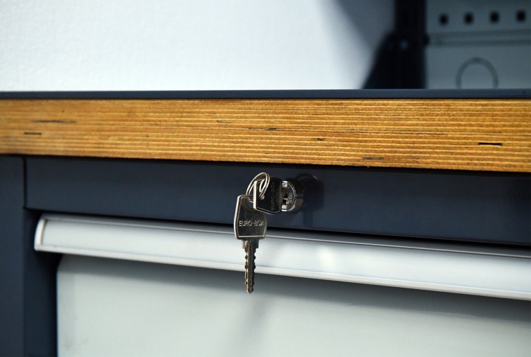 Верстак FBK 1551.14.3-2F купить в Вологде