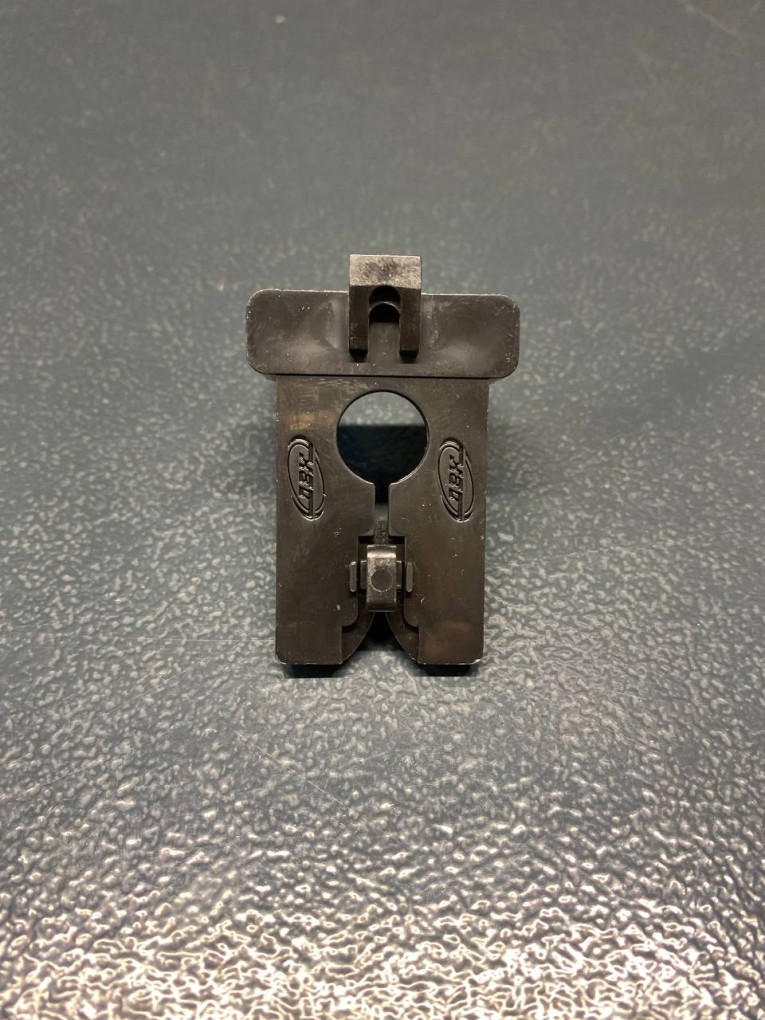 Крючок двойной 38 мм купить в Вологде Крючок двойной 38 мм купить в Вологде