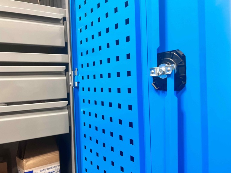 Шкаф инструментальный TNC 182.8B.4S купить в Вологде