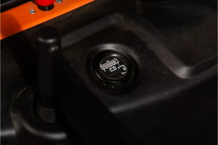 Штабелер электрический самоходный 1,5 т - 3,6 м Вилы: 1150 , АКБ Свинцово - кислотная, CL1536W SIBLINE купить в Вологде