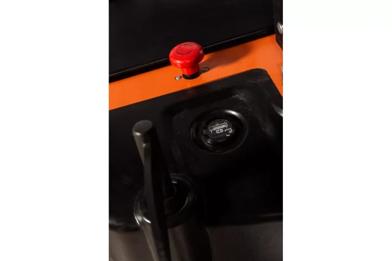 Штабелер электрический самоходный 1,6 т - 4,6 м Вилы: 1150 , АКБ Свинцово - кислотная, CL1646GP SIBLINE купить в Вологде